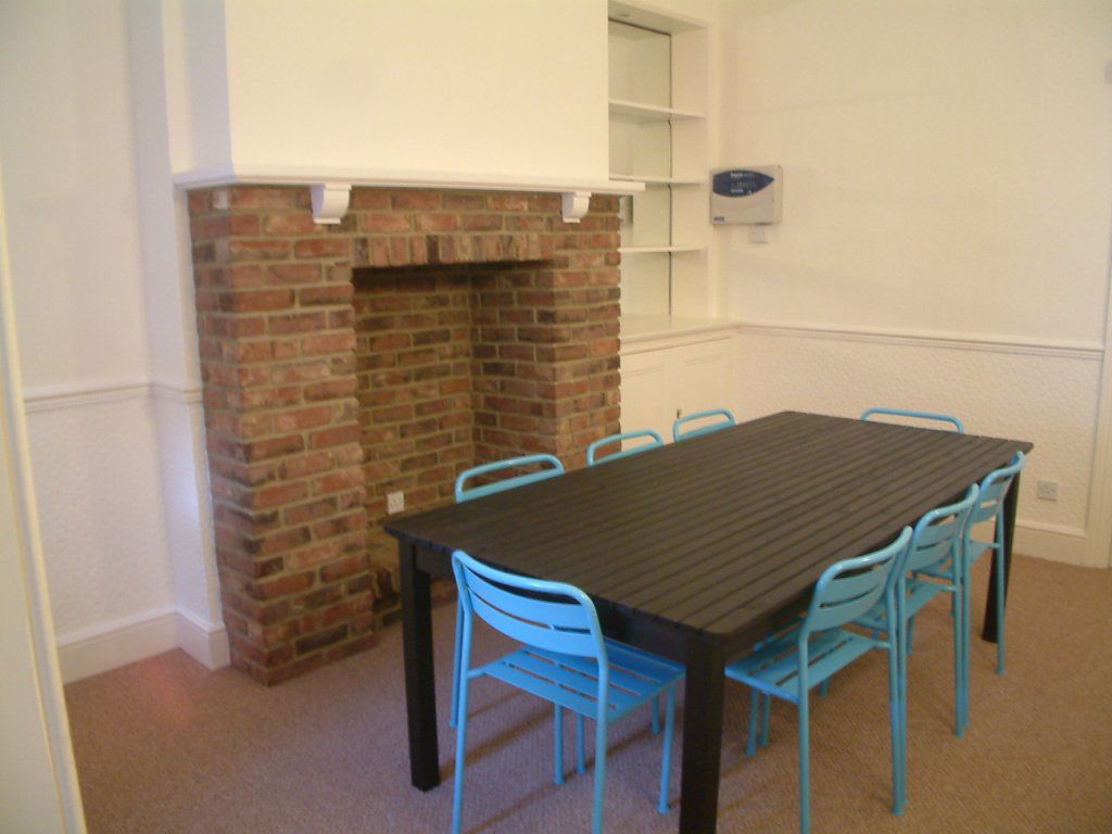 Room Kingsley Road in Harrogate