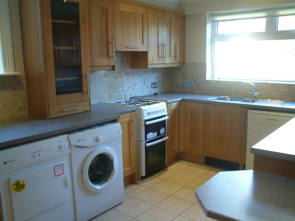 Room Kingsley Road in Harrogate