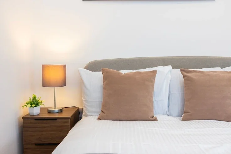 Flat Warwick Road in Greater London