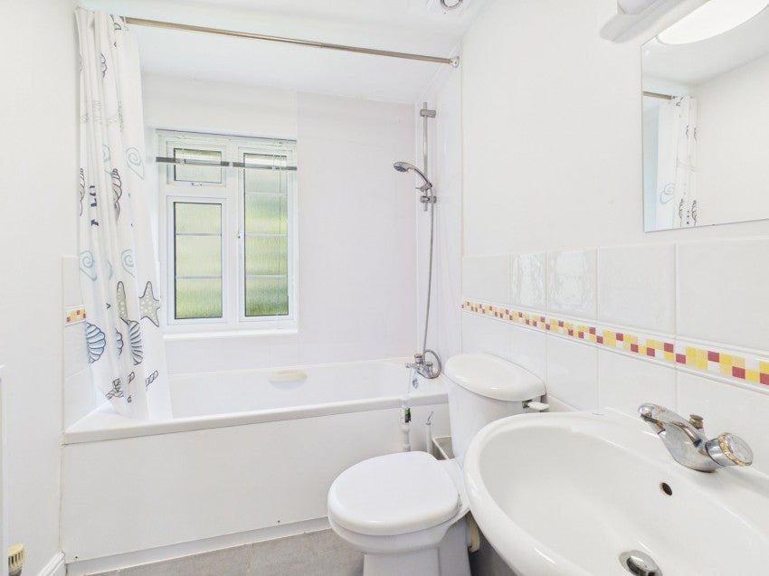 Flat Sevenhills Road in Wexham and Ivers Community Board