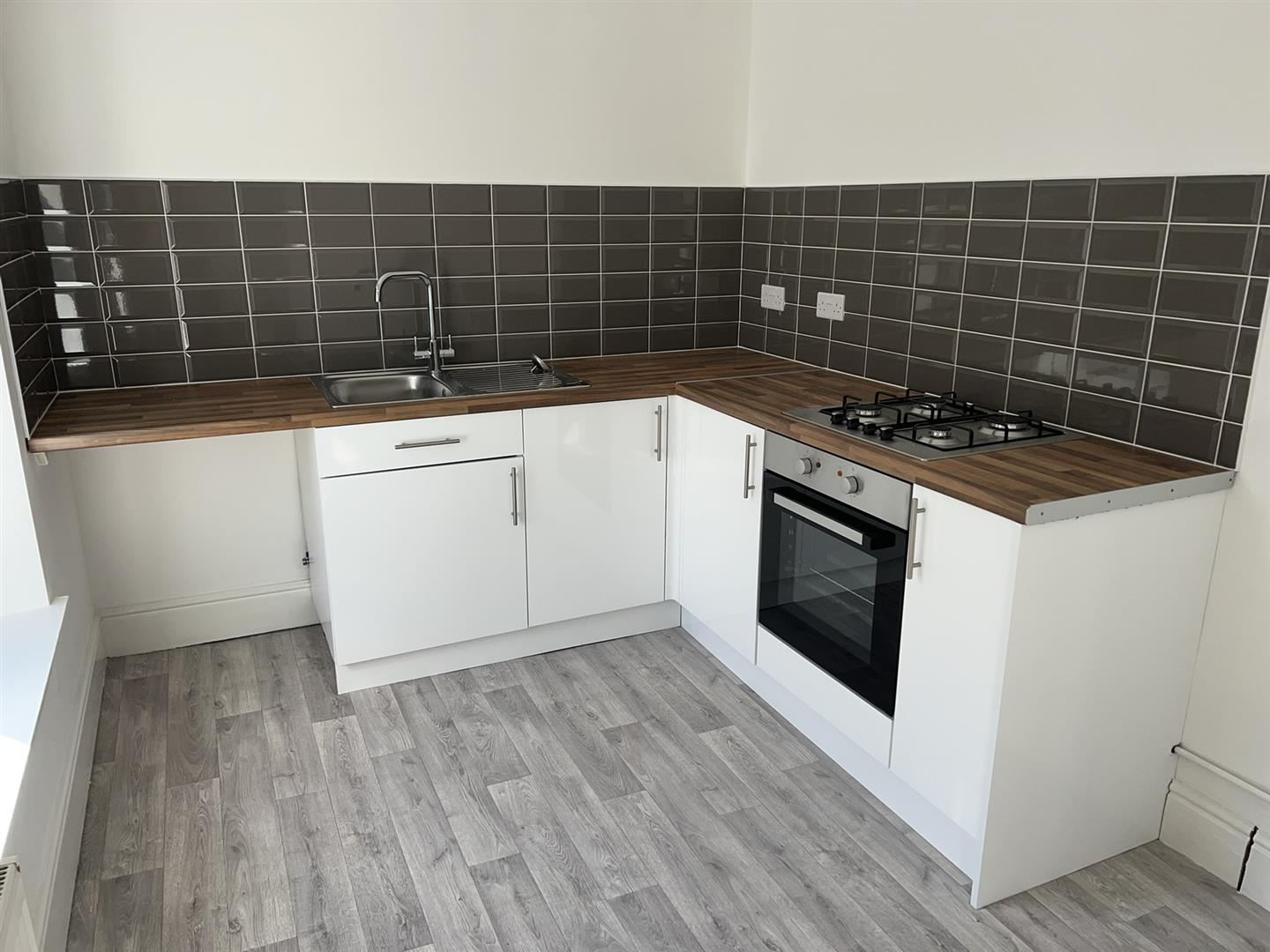 Room Pleasant Street in Pentre