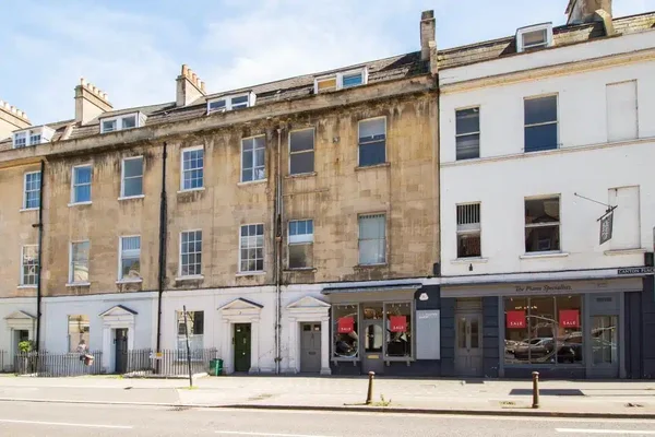 Flat London Road in Bath
