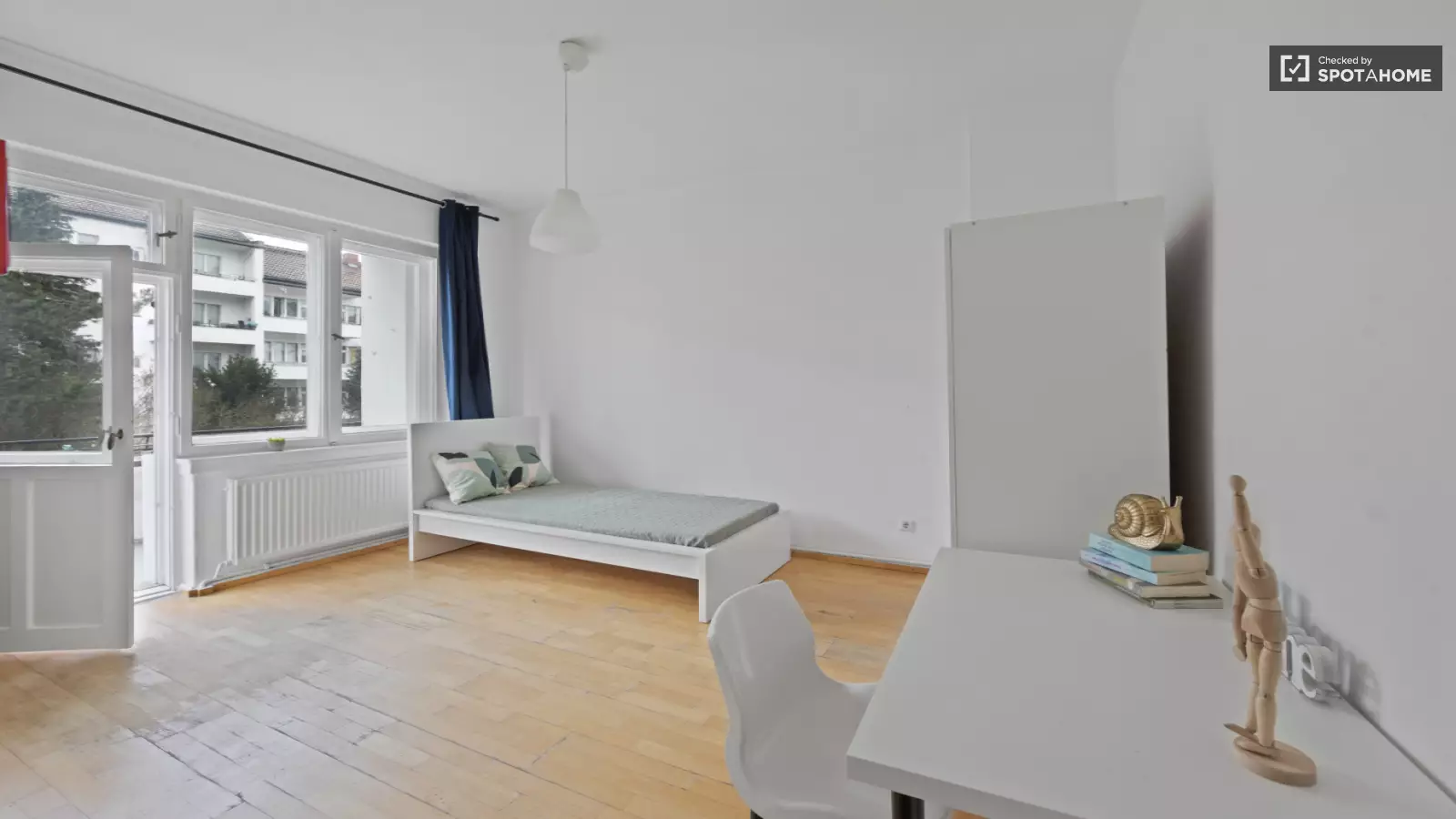 Wohnung Uhlandstraße in Berlin