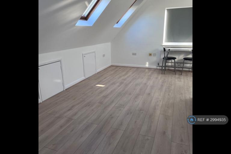 Flat Alexandra Road in Greater London