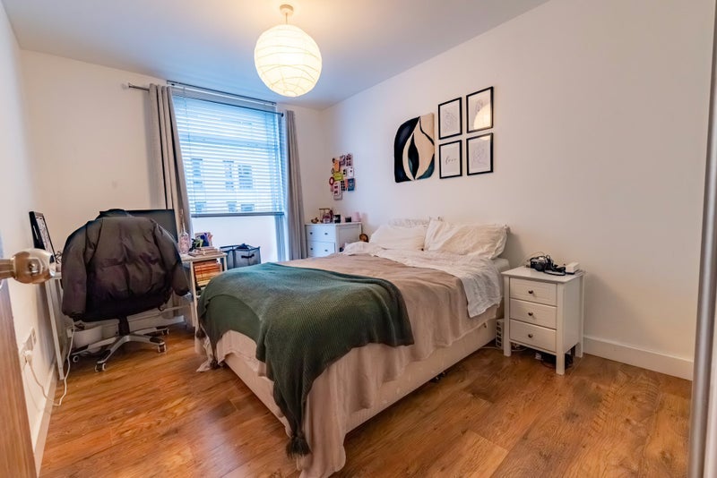 Room Kingsland High Street in Greater London