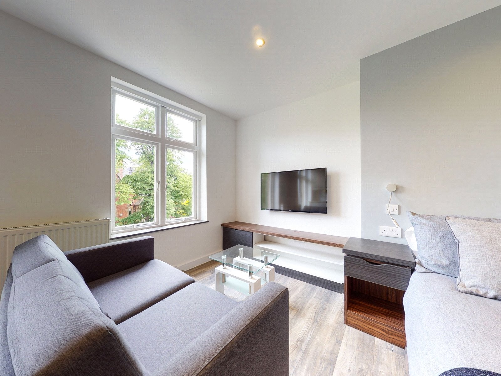 Room Hyde Terrace in Leeds