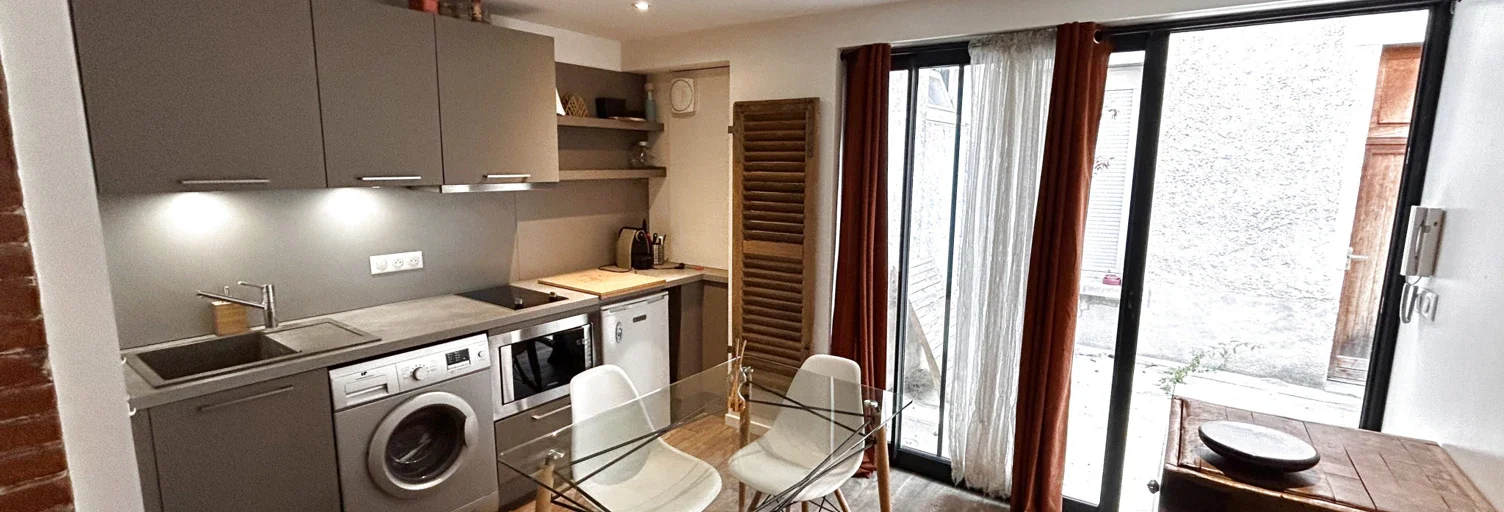 Flat Rue Ruinart de Brimont in Reims