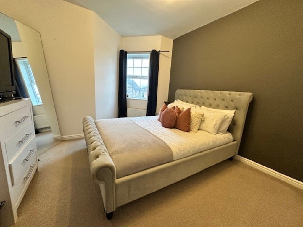 Flat Cheshire Close in York