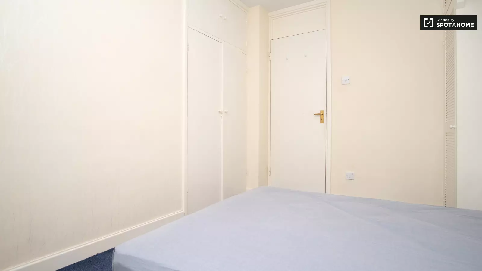 Flat Jasper Walk in Greater London