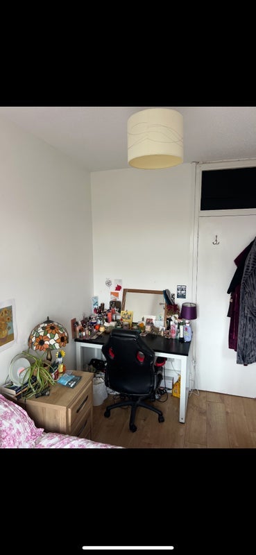 Room Fountain Road in Greater London