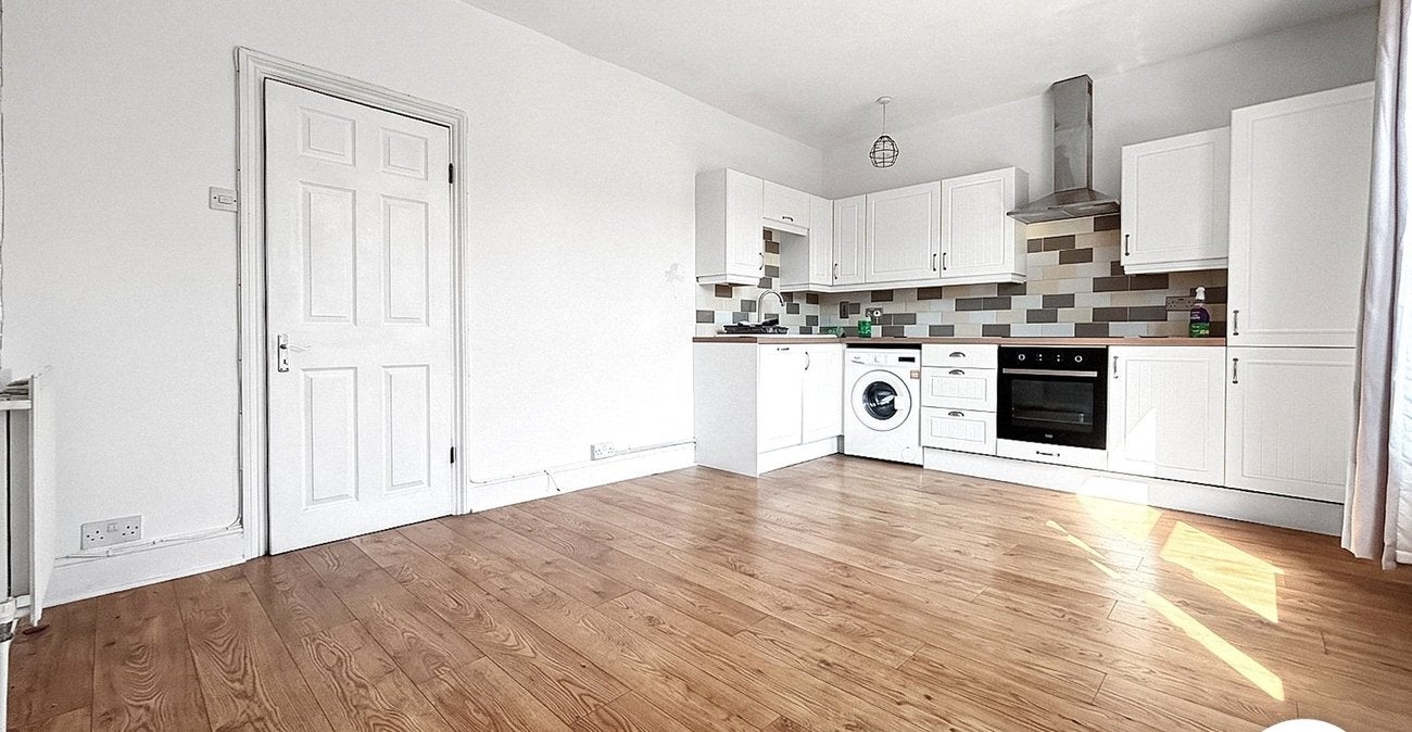 Flat Essex Road in Dartford