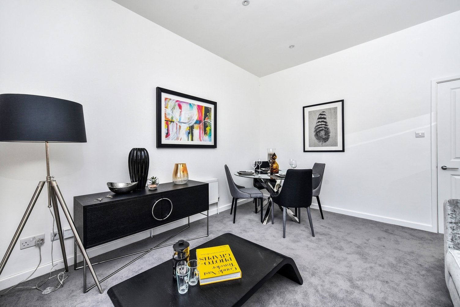 Flat Aitken Road in Greater London