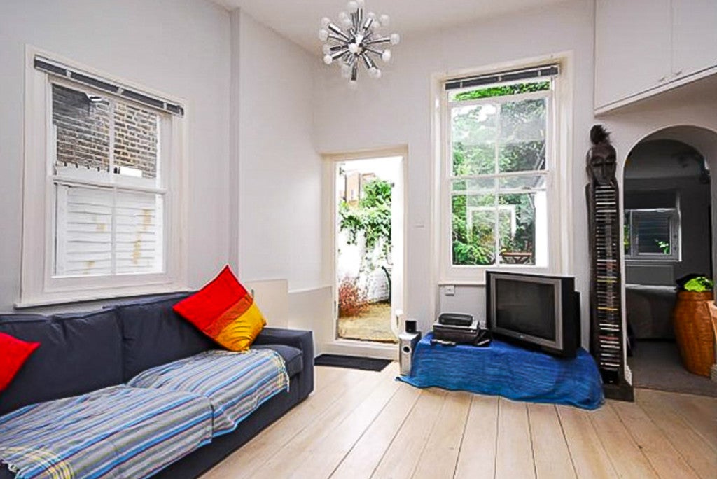 Flat South Lambeth Road in Greater London