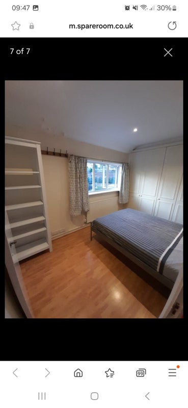 Room Long Drive in Greater London