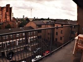 Flat Glasshouse Fields in Greater London