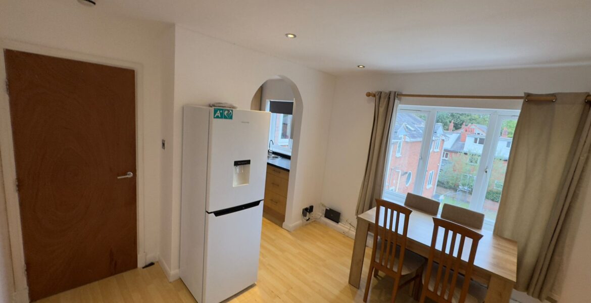 Flat Delph Court in Leeds