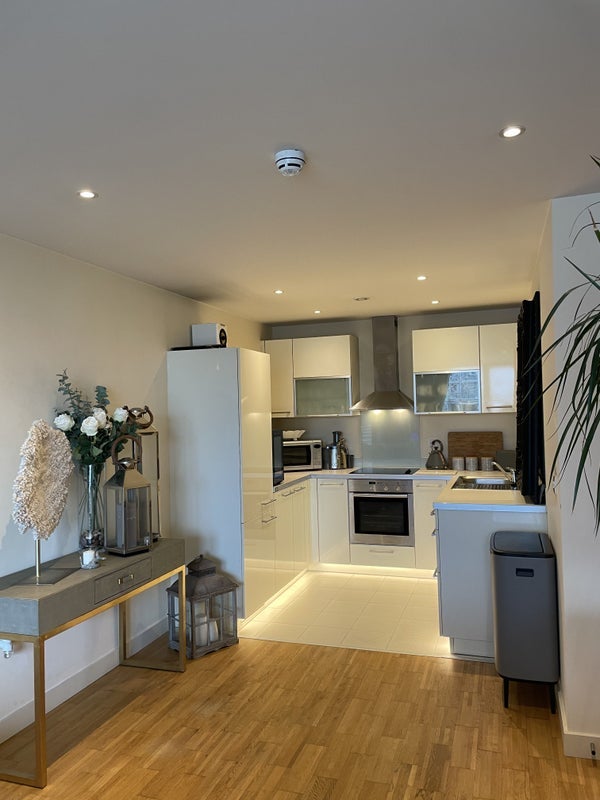 Room Kelso Place in Manchester