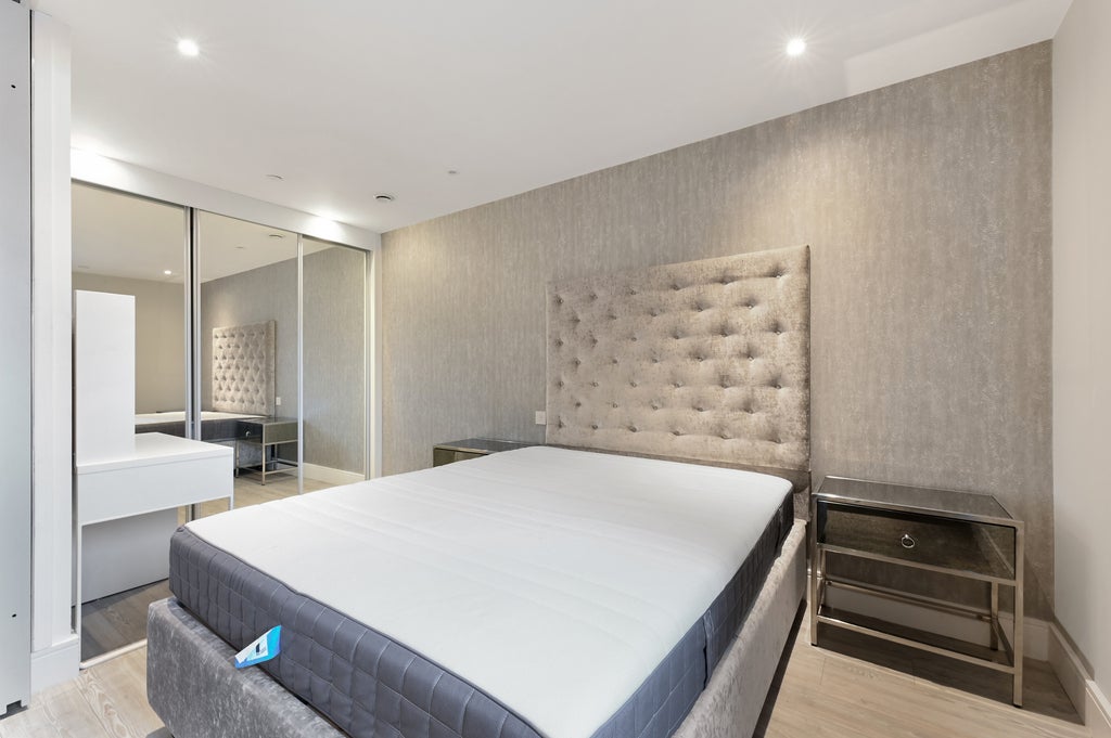 Flat Streatham Hill in Greater London