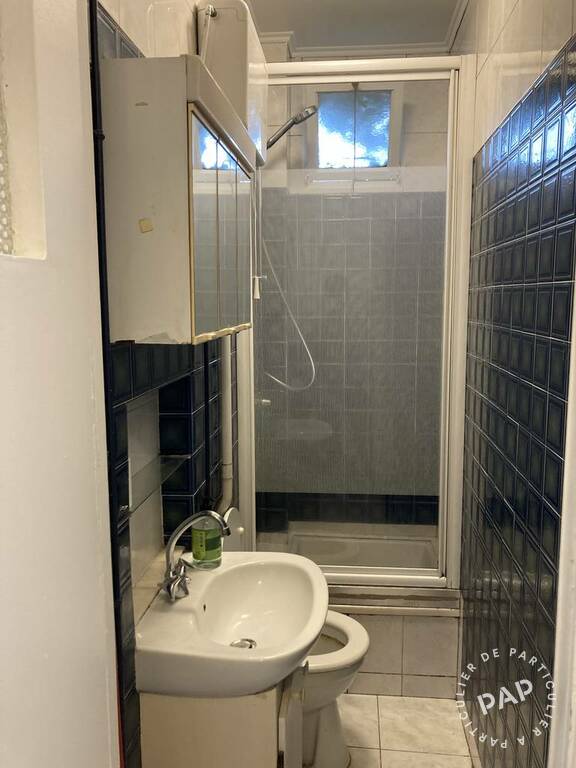 Flat Rue Romain Rolland in Les Lilas
