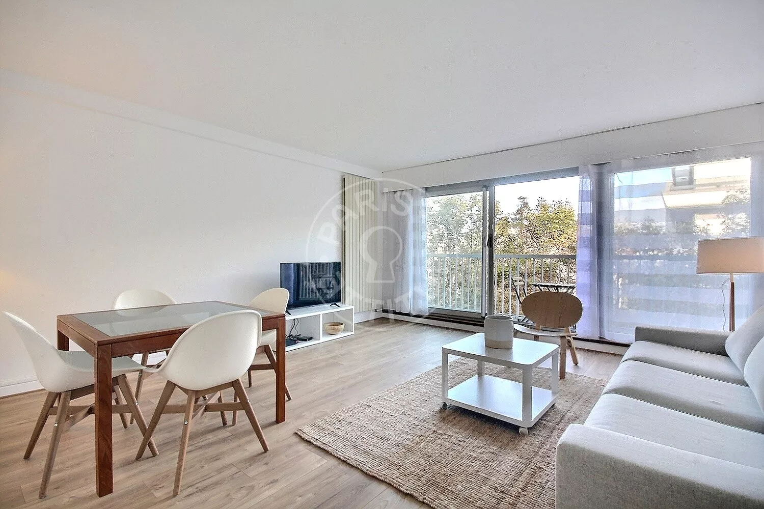 Flat Rue Poliveau in Paris