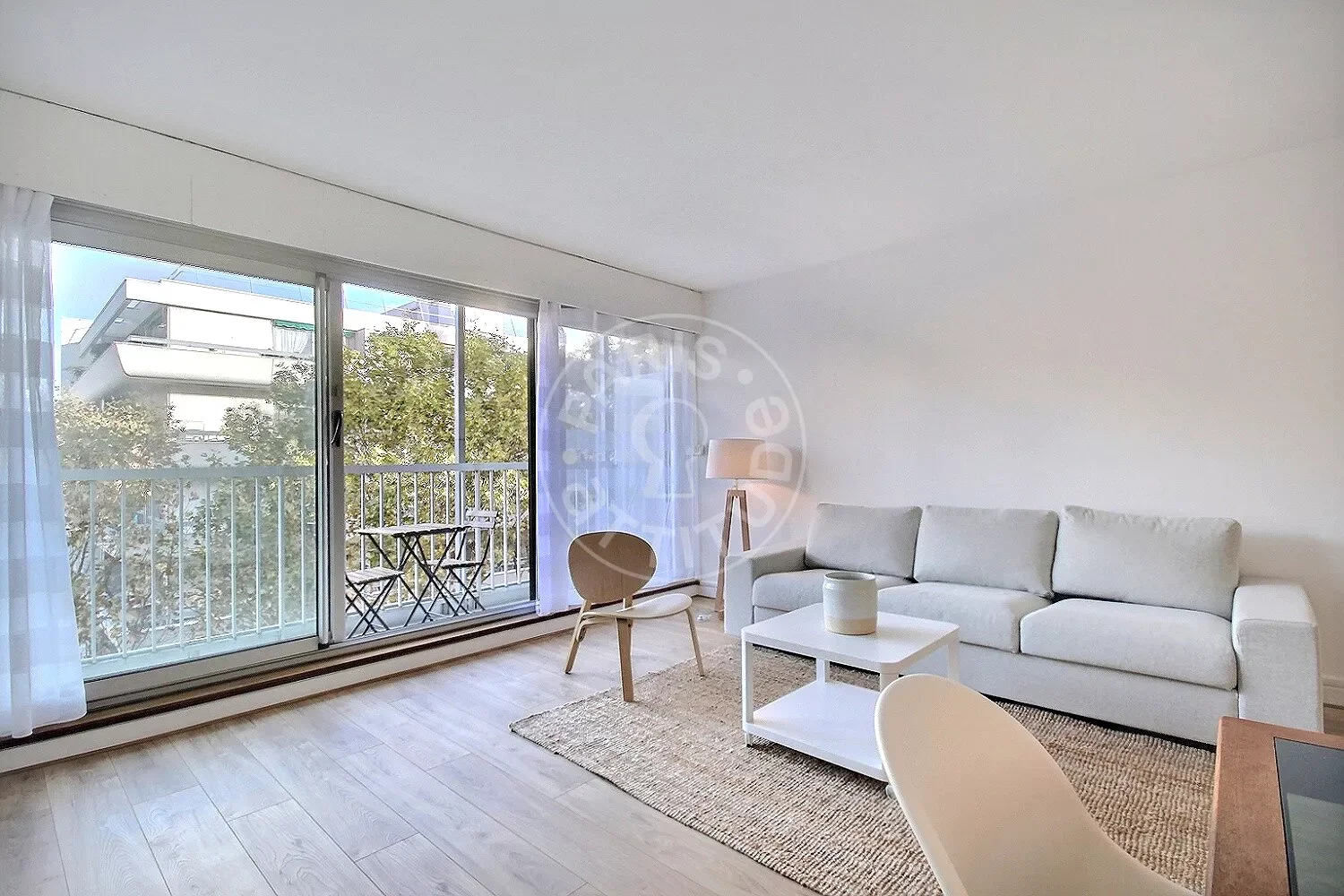 Flat Rue Poliveau in Paris