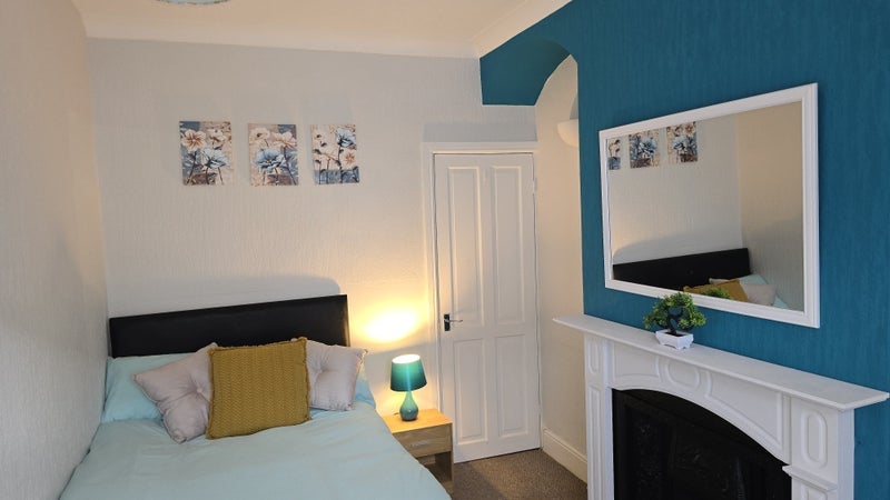 Room Kimberley Road in Newcastle-under-Lyme