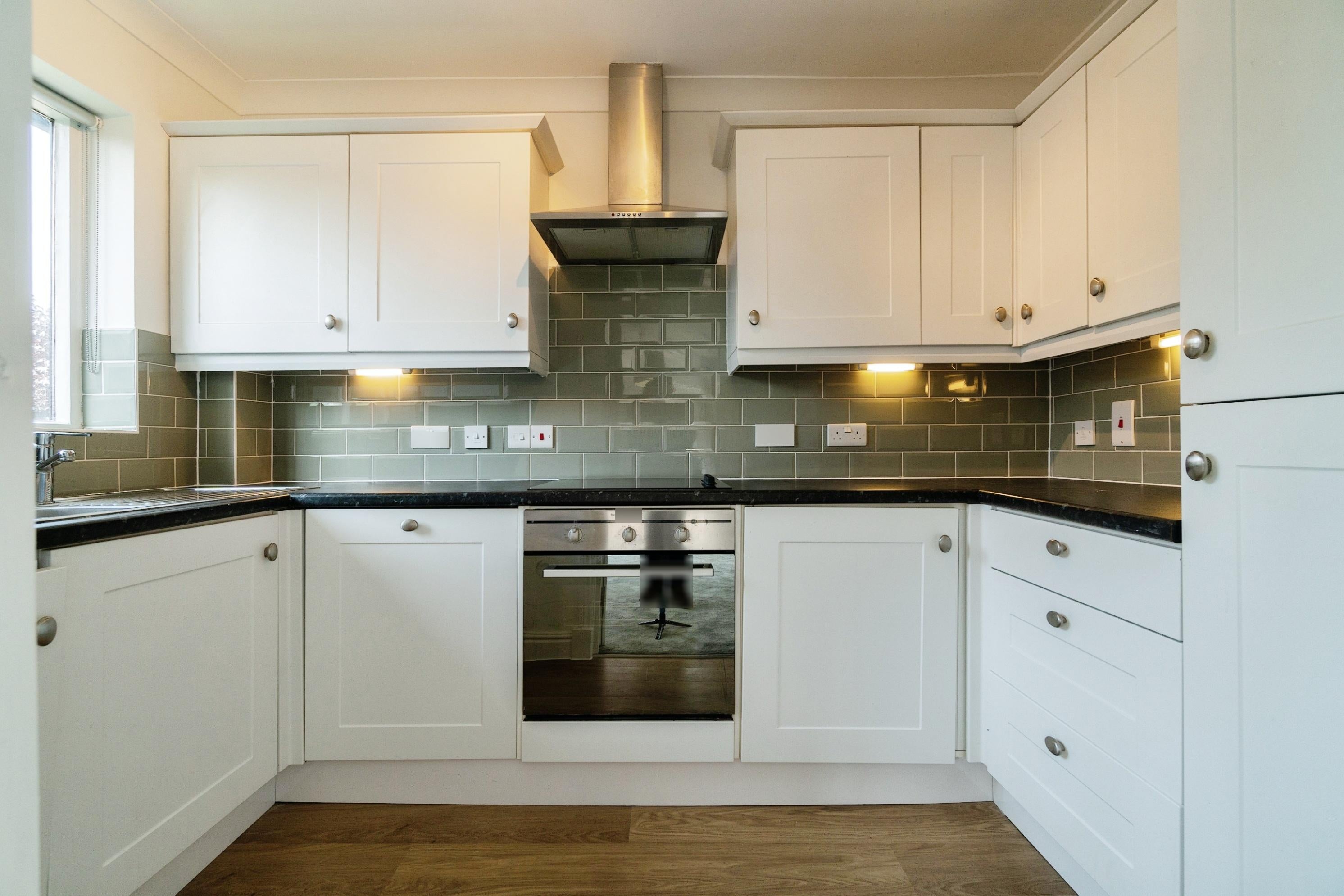 Flat Birchend Close in Greater London