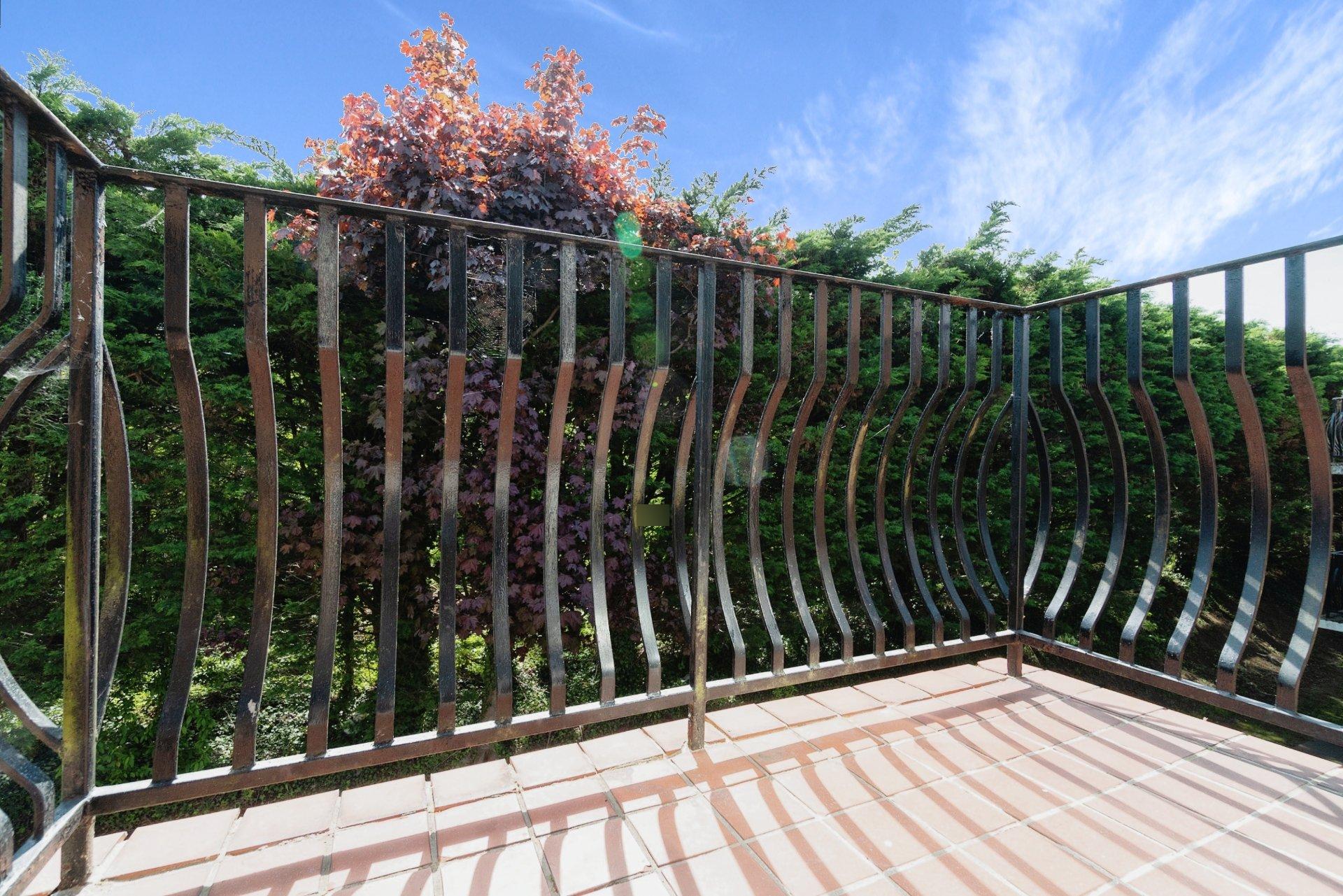 Flat Birchend Close in Greater London