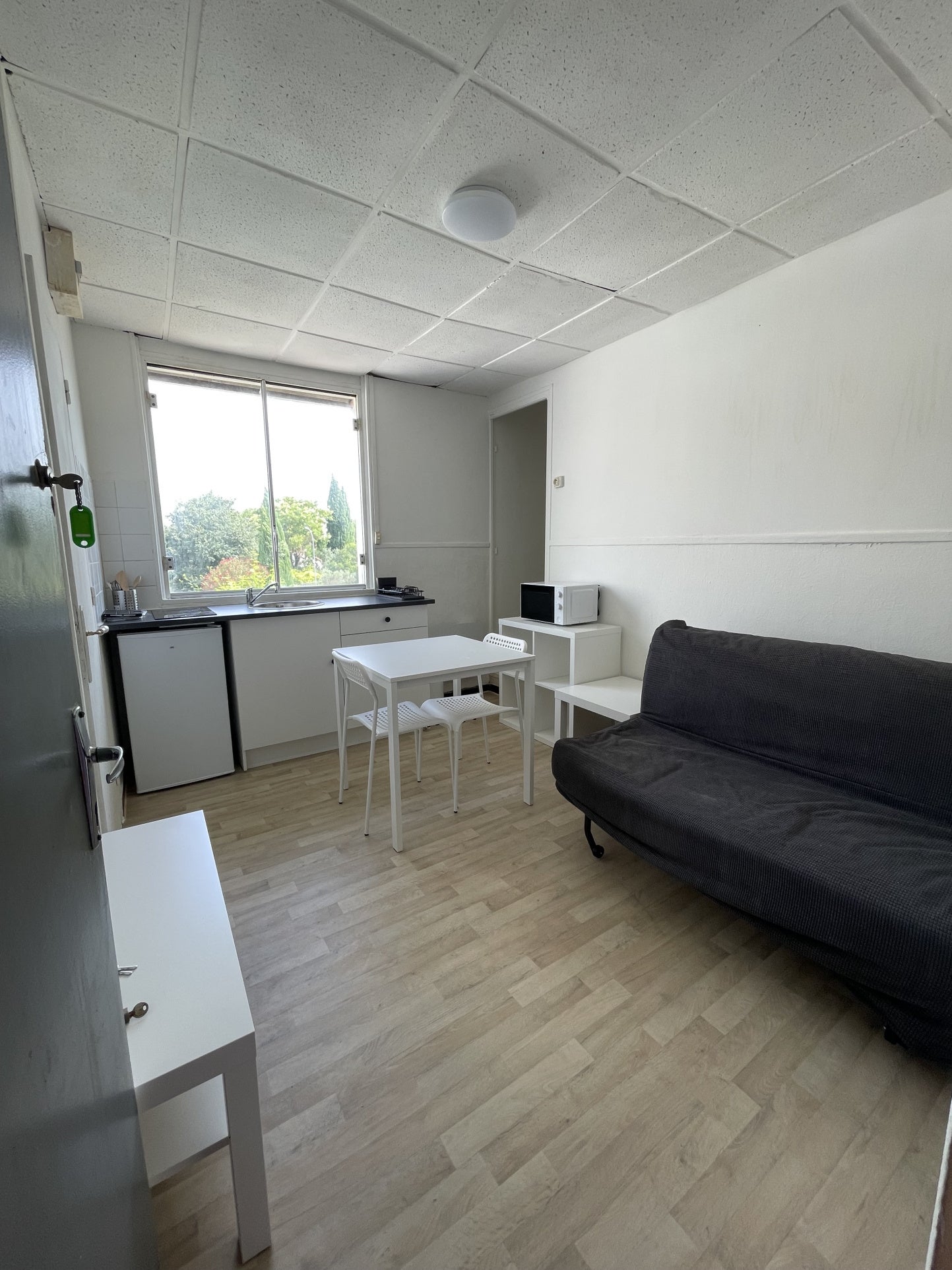 Flat Rue du Docteur Schweitzer in Arles