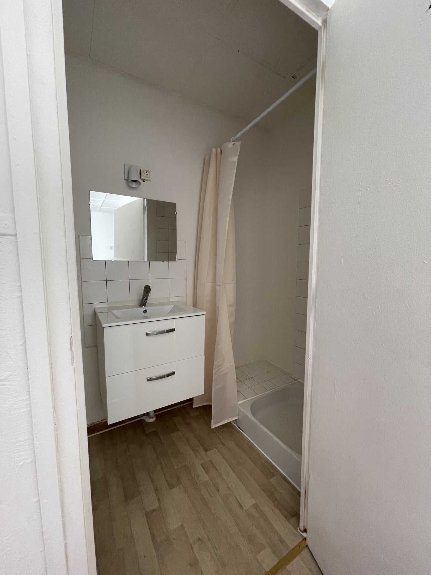 Flat Rue du Docteur Schweitzer in Arles