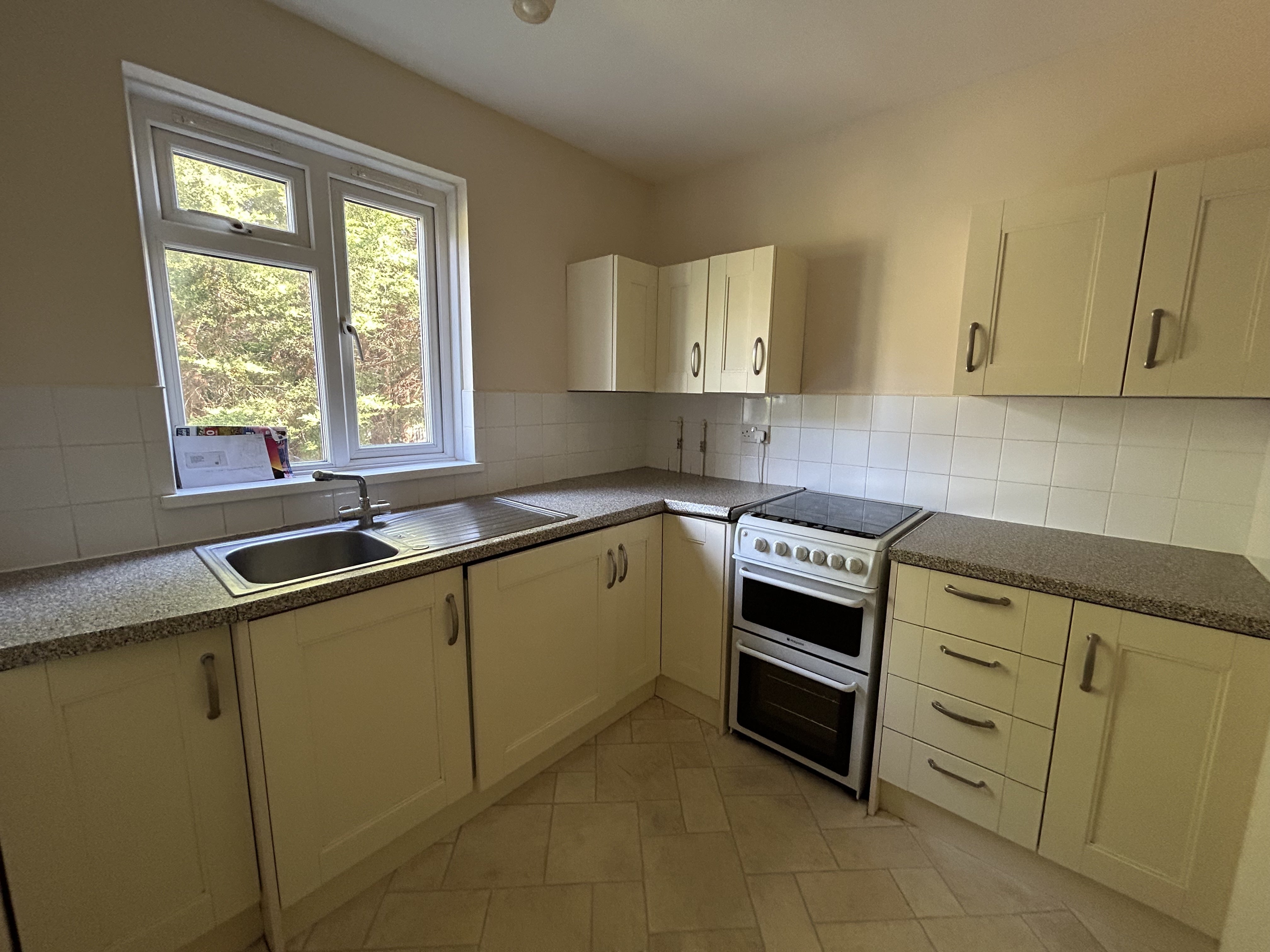 Flat Chestnut Close in Stony Stratford
