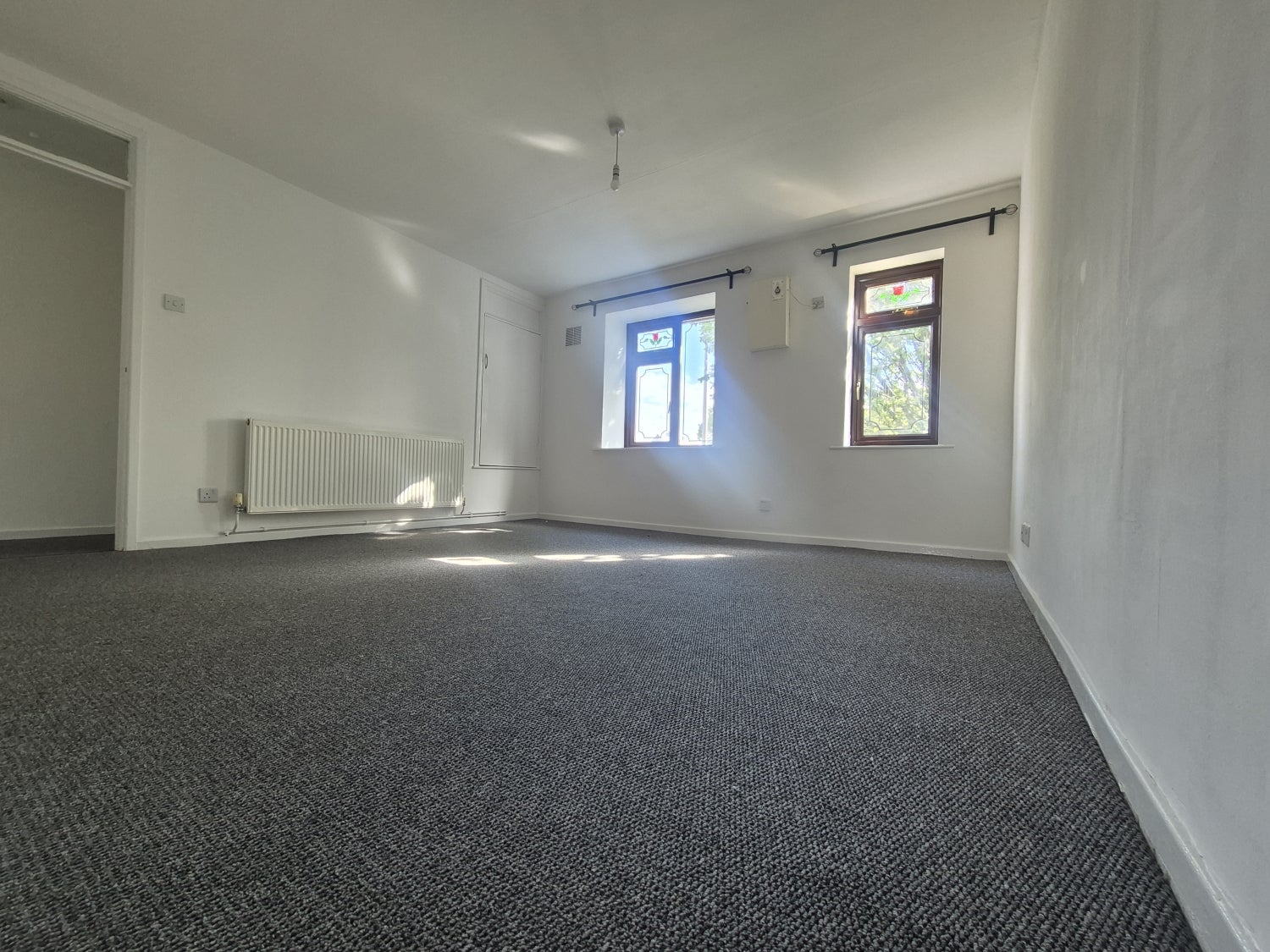 Flat Upper Church Lane in Sandwell