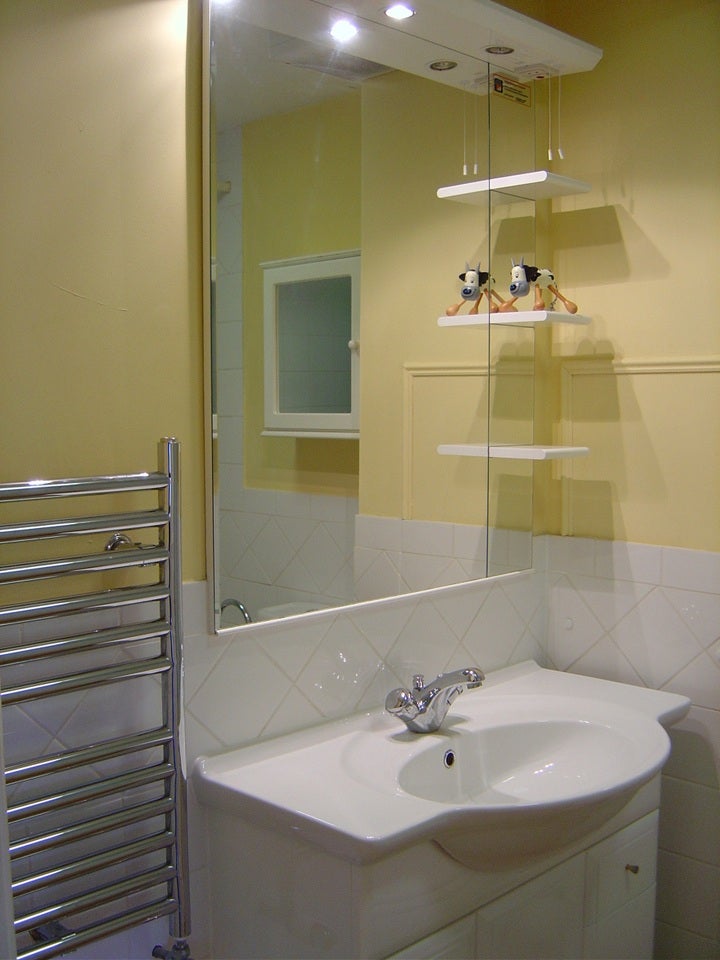 Flat Adelaide Grove in Greater London