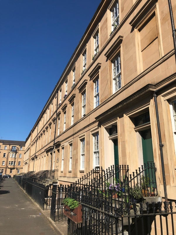 Room Baliol Street in Glasgow