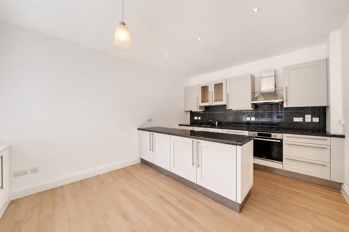 House Coleherne Mews in Greater London