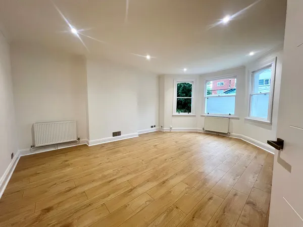 Flat Cromwell Road in Portslade by Sea
