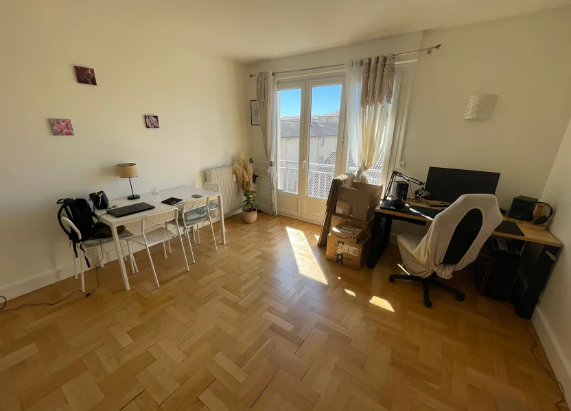 Appartement Rue des Pénitents Noirs à Limoges