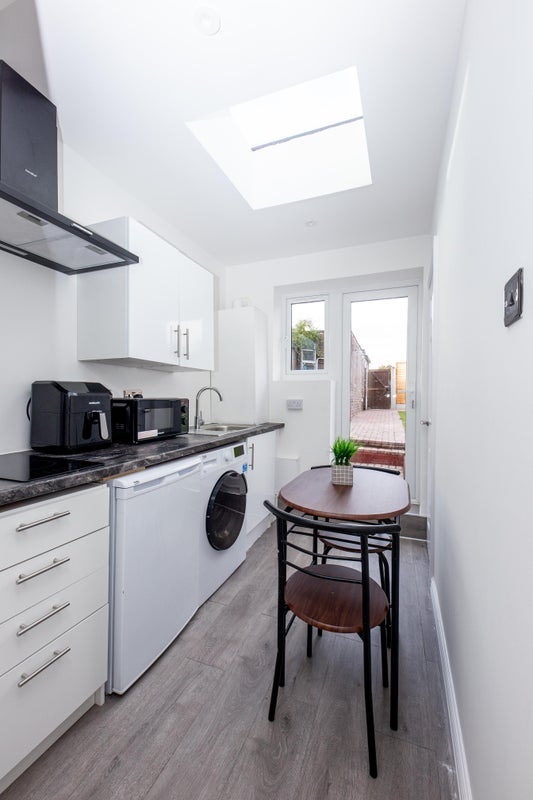 Flat Rantree Fold in Basildon