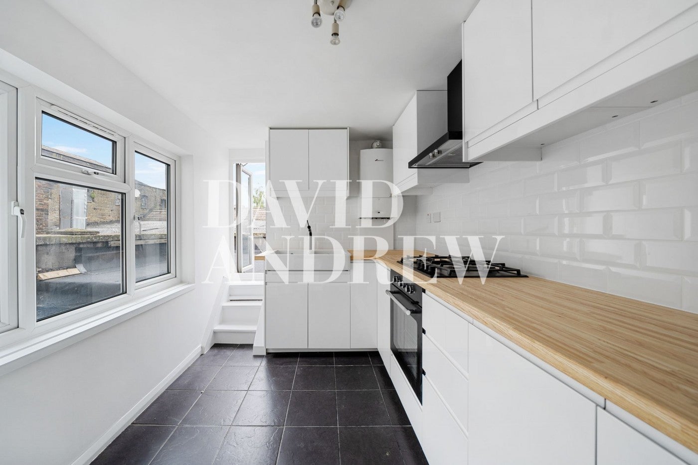 Flat Stroud Green Road in Greater London