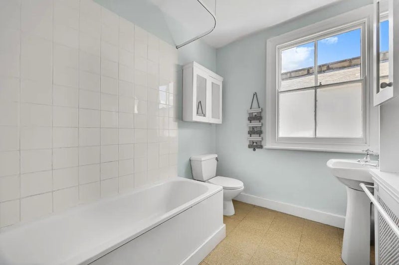 Room St Asaph Road in Greater London
