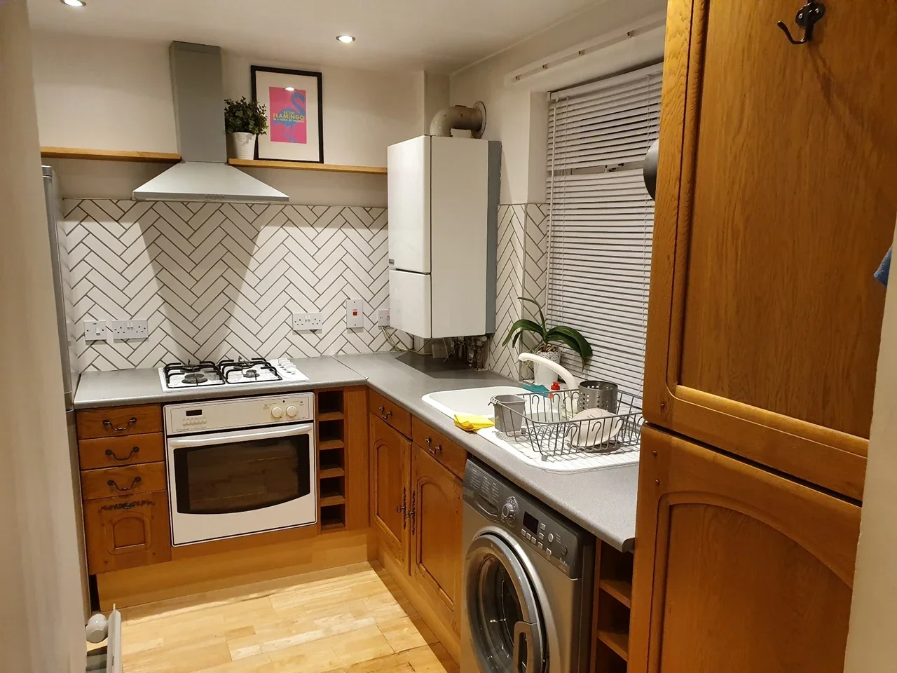 Flat Feathers Place in Greater London