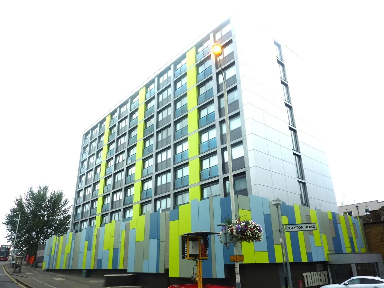 Flat Clayton Road in Greater London