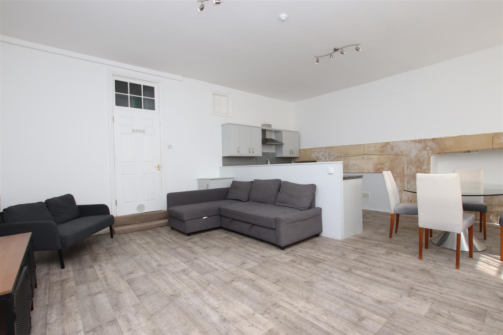 Flat Lower Oldfield Park in Bath
