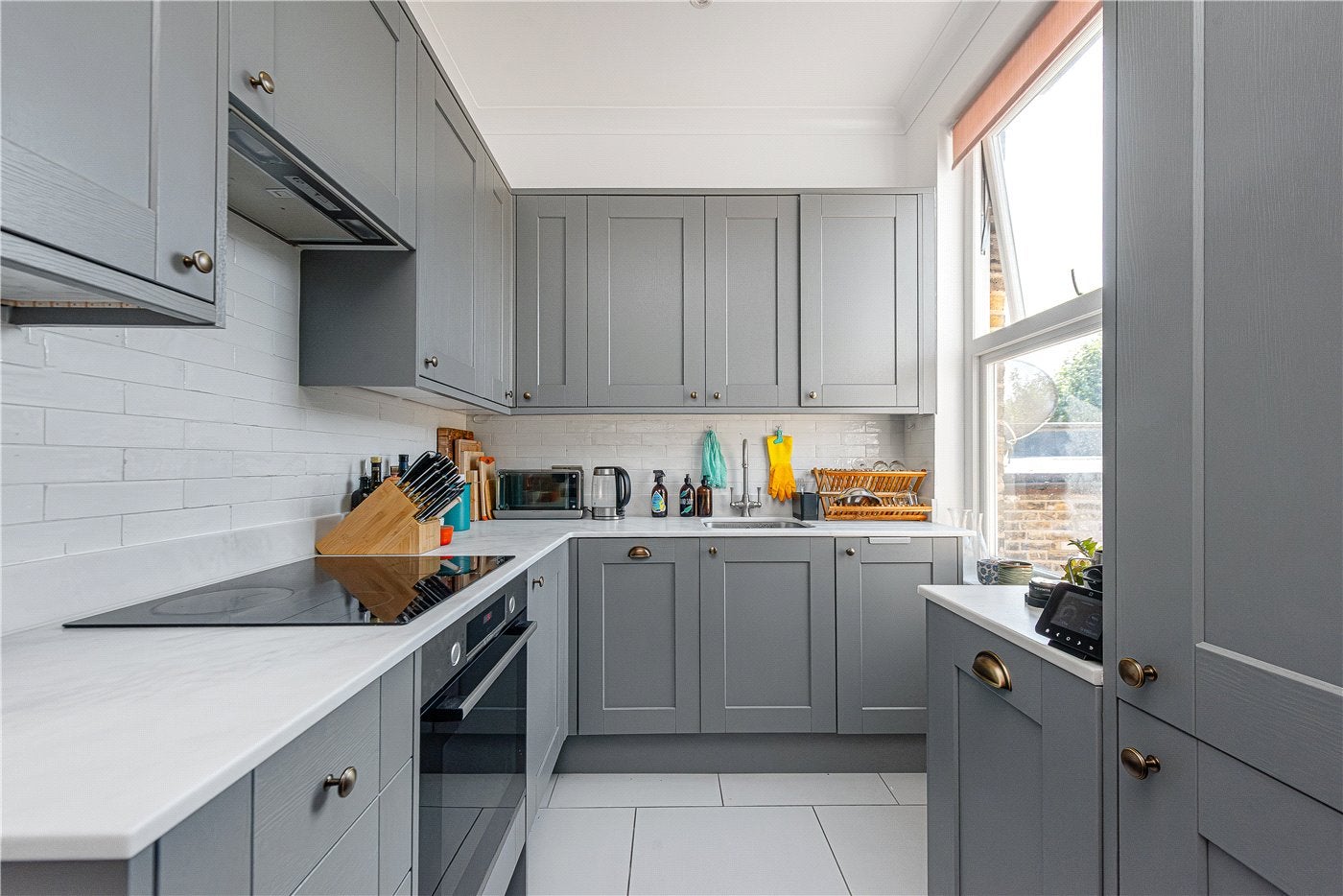 Flat Rainham Road in Greater London