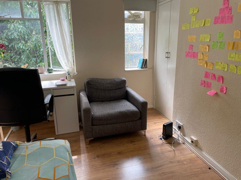 Room Seven Sisters Road in Greater London
