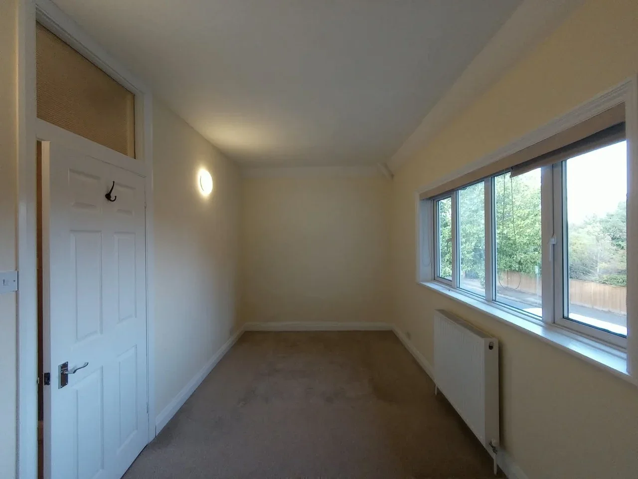 Flat Teignmouth Road in Greater London