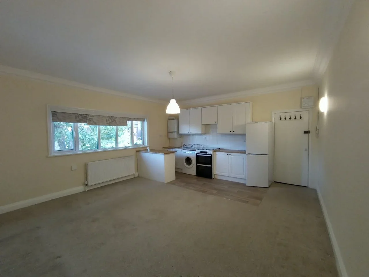 Flat Teignmouth Road in Greater London