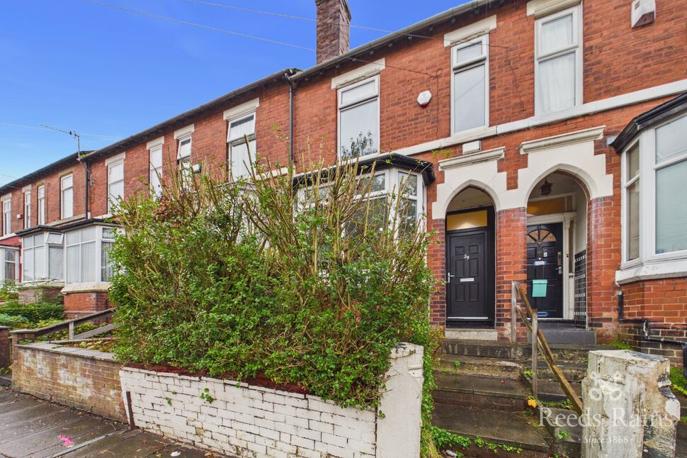 House Douglas Street in Salford