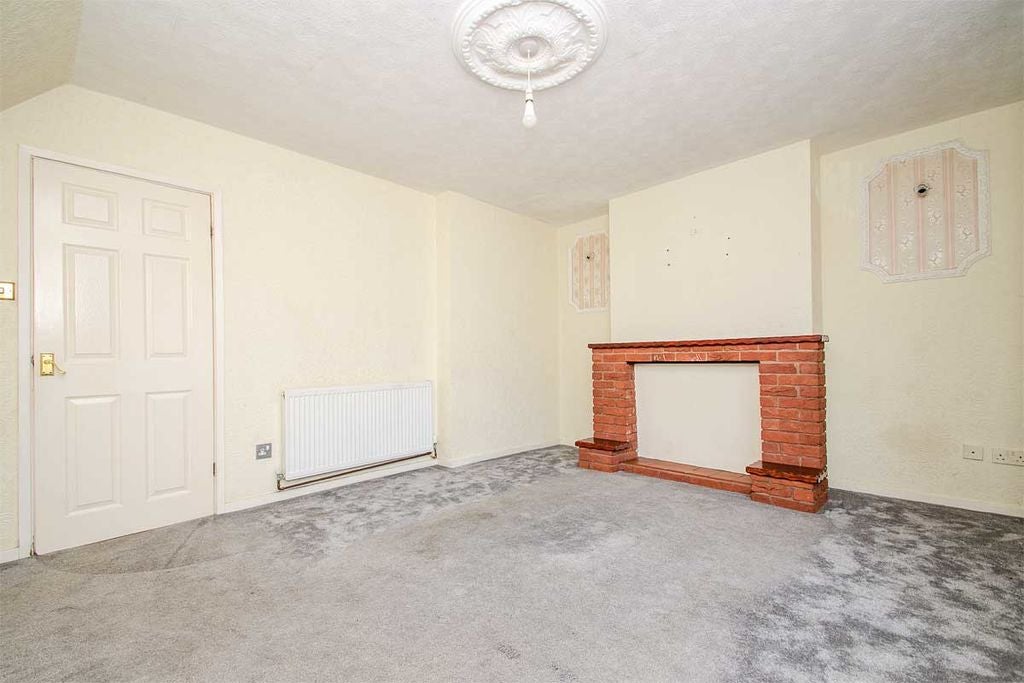 House Drayton Street in Darlaston