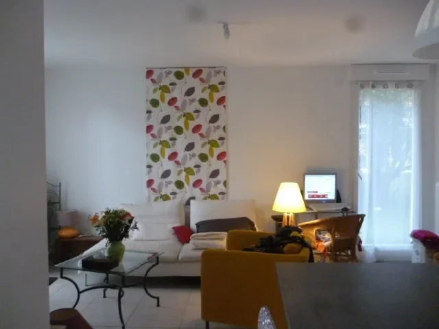 Chambre Rue des Noyers à Lyon